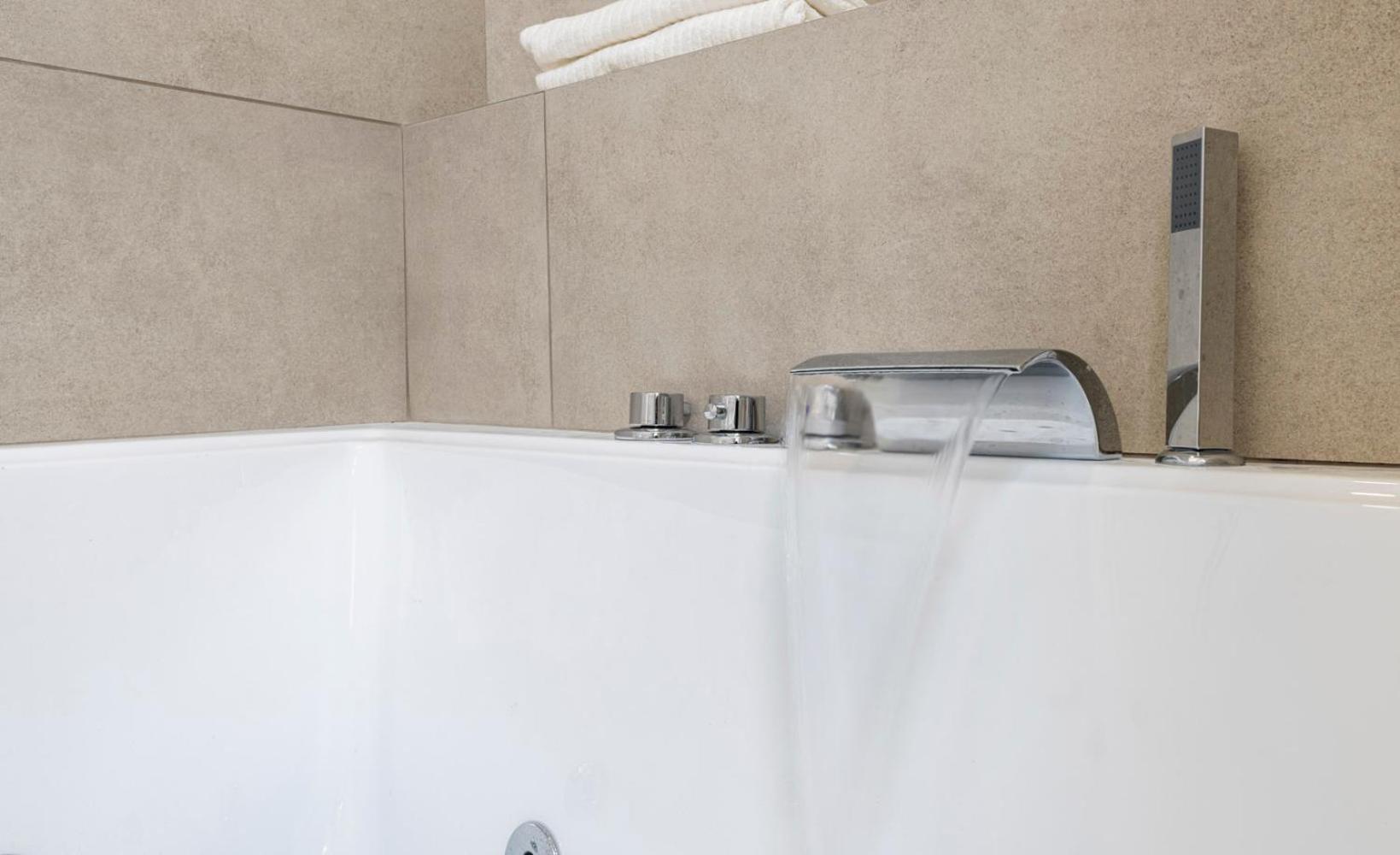 B&B De I Bravi Кормано Экстерьер фото